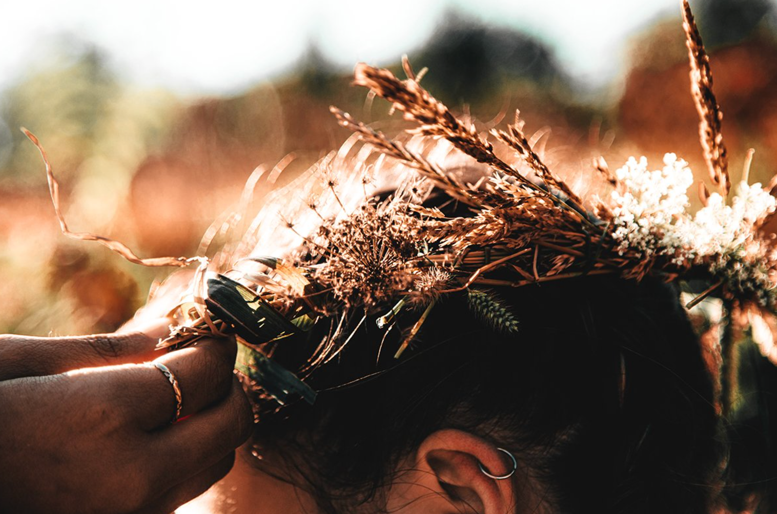 Wild Beauty: Summer Solstice Flower Crowns, Offerings, and Ritual Art